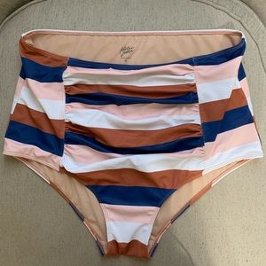 Kortni Jeane Four Stripe Ruched 2.0 Bottoms